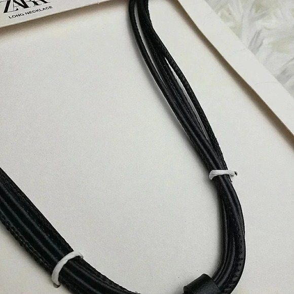 Zara Golden Circular Pendant Necklace Black Triple Leather Cord Clasp Back NWT - Picture 7 of 16